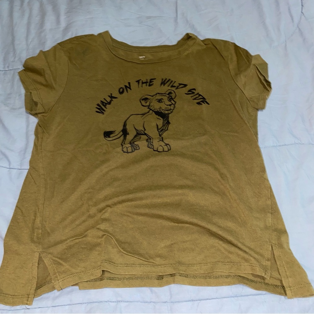 T-shirt